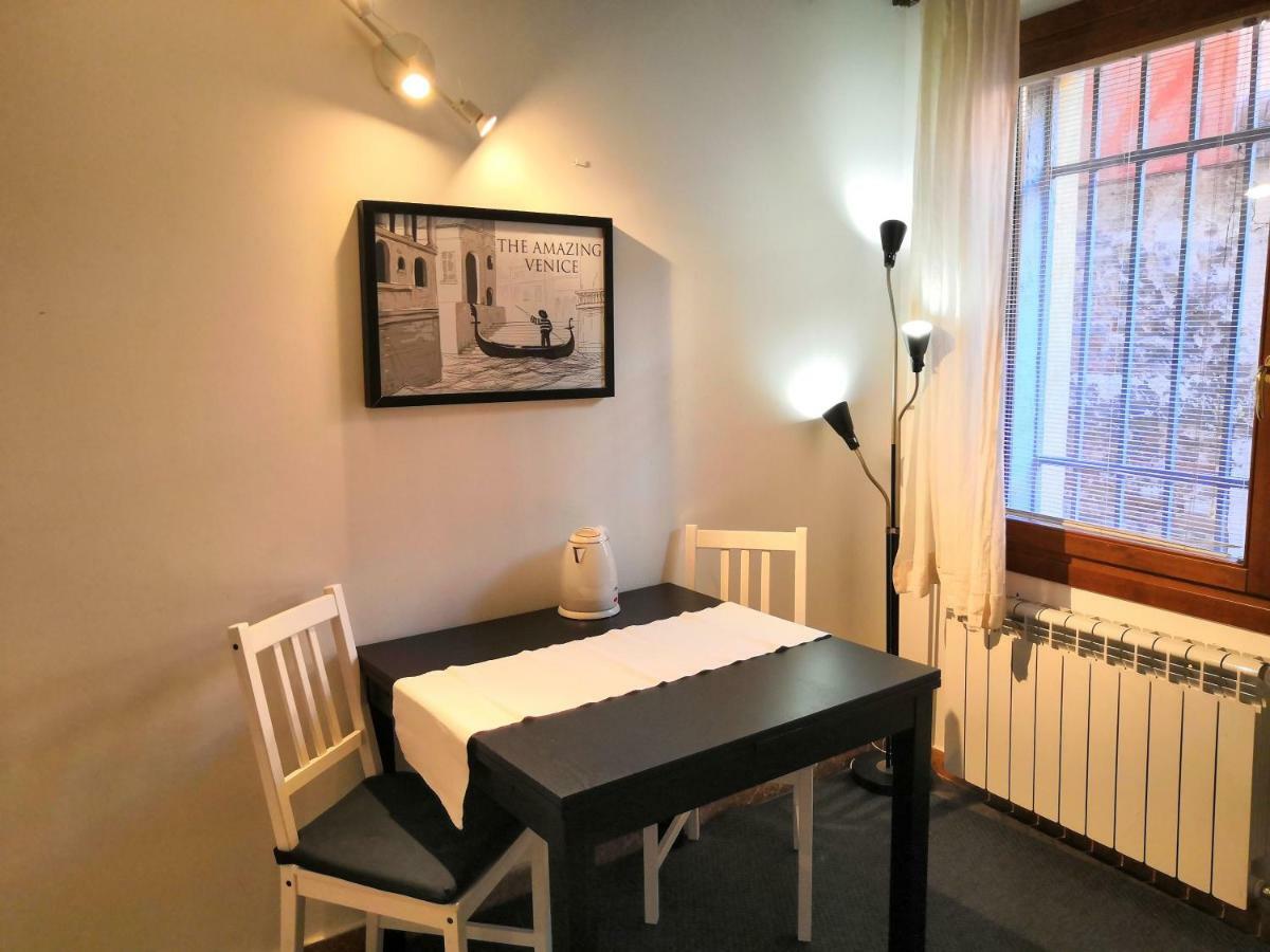 Castello Ground Floor Apartment Venice Exterior photo