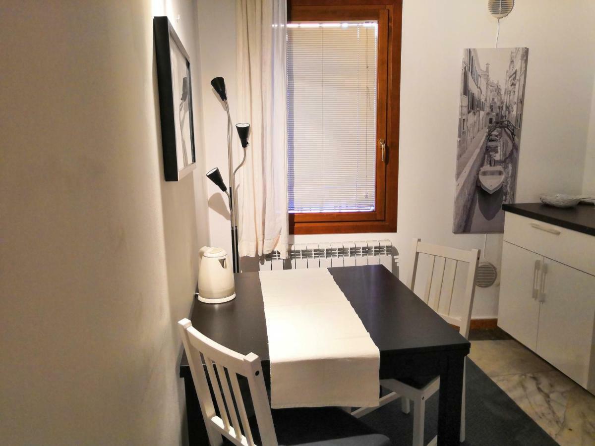 Castello Ground Floor Apartment Venice Exterior photo
