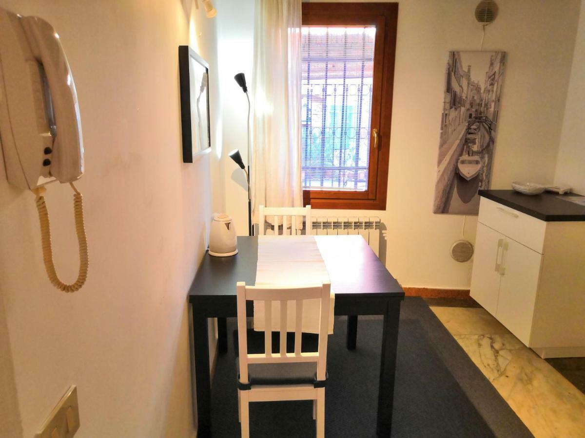 Castello Ground Floor Apartment Venice Exterior photo